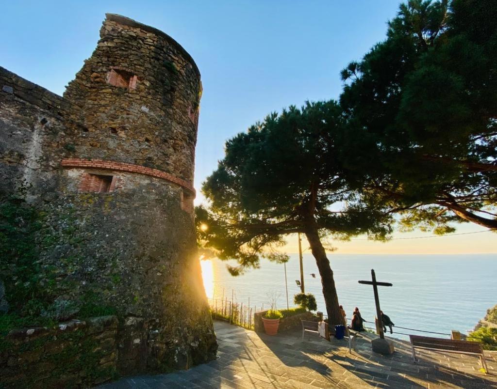 Al Castello 1 Hotel Riomaggiore Luaran gambar